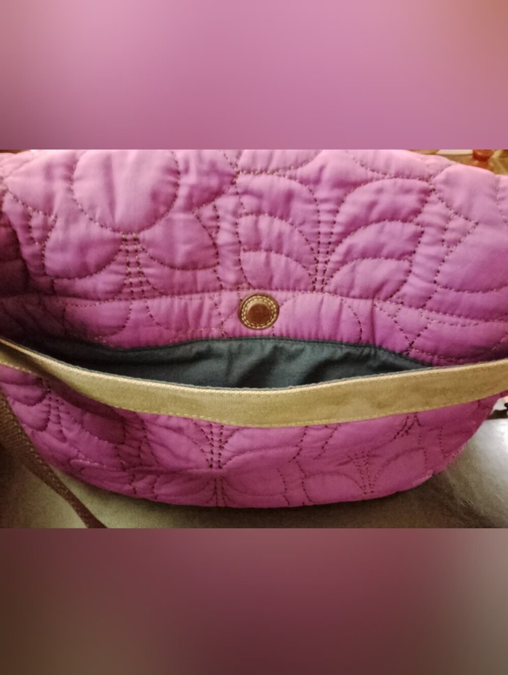 Fossil Quilted Messenger Bag - Picture 6 of 10